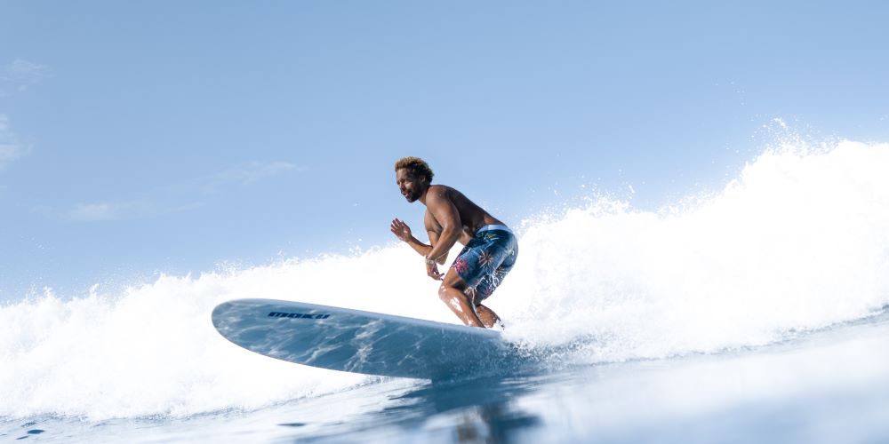 Surfer auf Welle