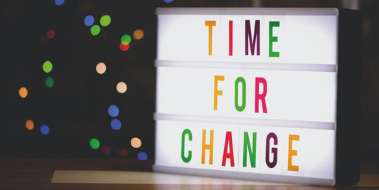 Leuchtschrift mit "Time for Change"